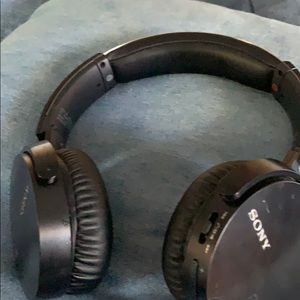 Bluetooth Sony Headphones